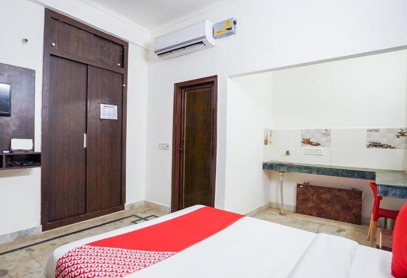 فندق Oyo Rooms Noida Atta Market