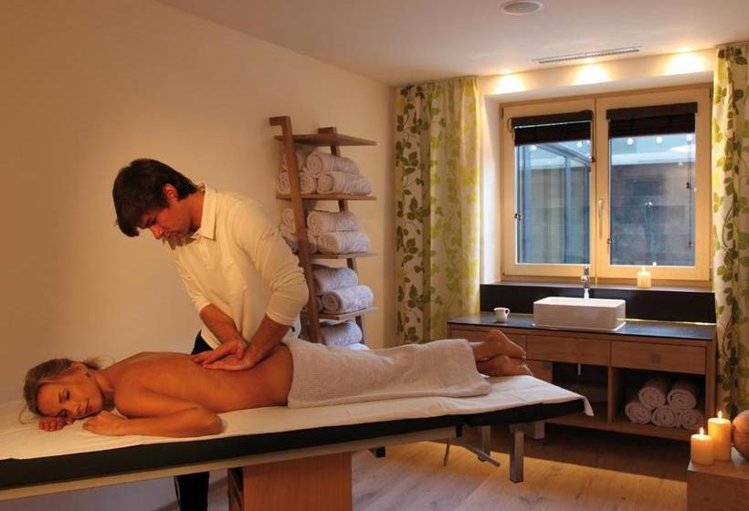 בית מלון כפרי Cresta.alpin.sport.