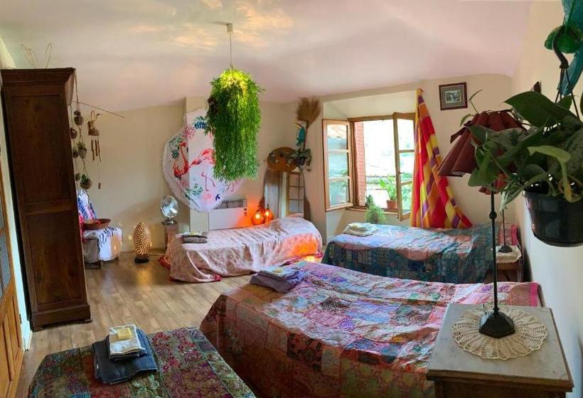 פנסיון La Maison D'emilie