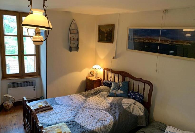 פנסיון La Maison D'emilie