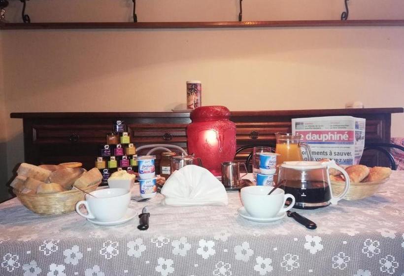 פנסיון La Maison D'emilie