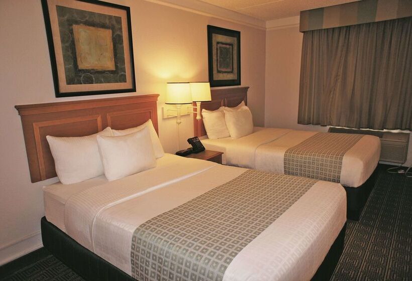 酒店 La Quinta Inn Lexington Horse Park