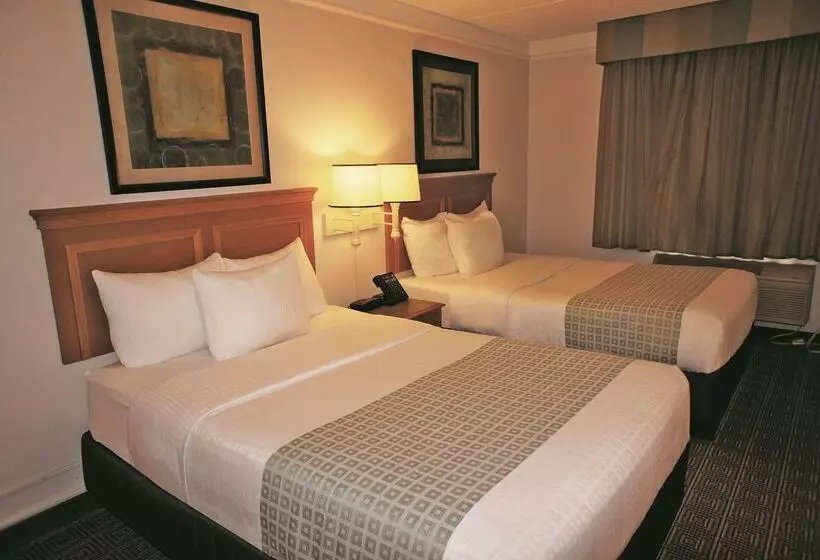 酒店 La Quinta Inn Lexington Horse Park