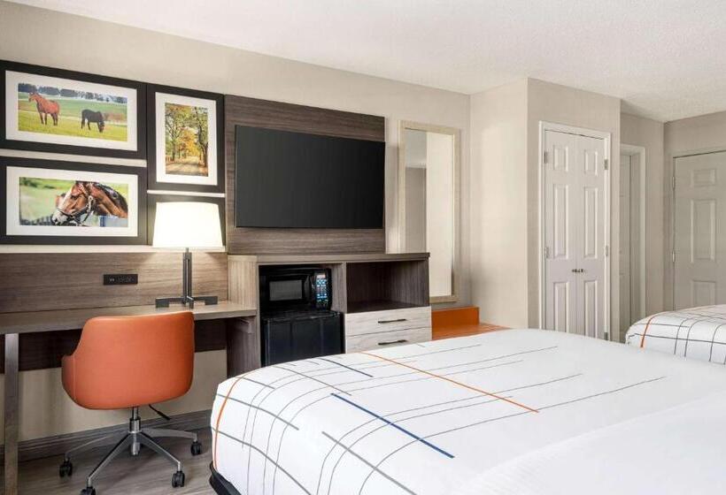 酒店 La Quinta Inn Lexington Horse Park