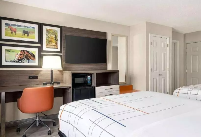 酒店 La Quinta Inn Lexington Horse Park