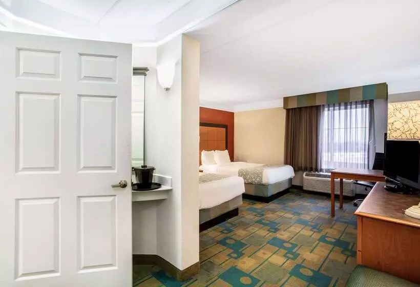 ホテル La Quinta By Wyndham Greensboro Nc