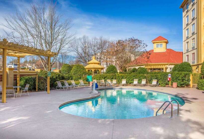 فندق La Quinta By Wyndham Greensboro Nc