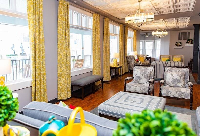 Отель Lake View