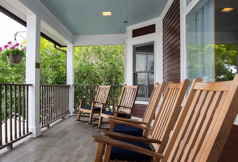 Отель Lake View