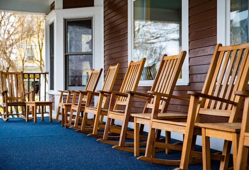 Отель Lake View