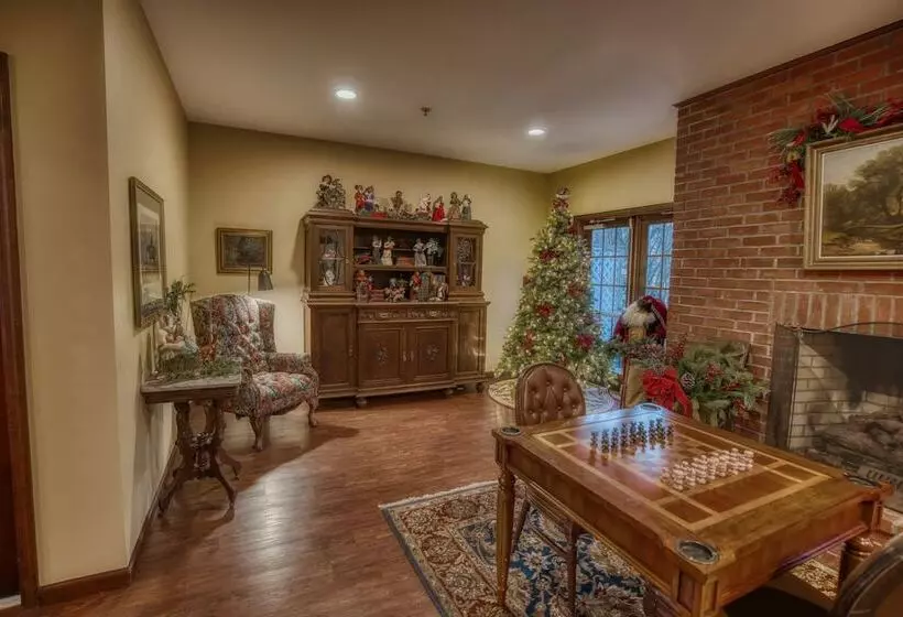 בית מלון כפרי Le Chambord At Curry Estate