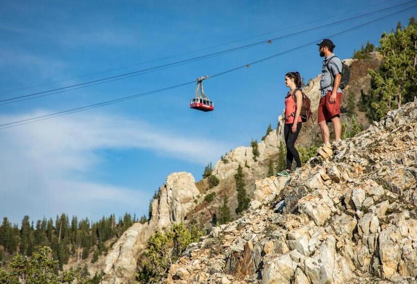 هتل Inn At Snowbird