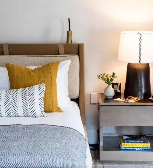 ホテル Macarthur Place Inn & Spa