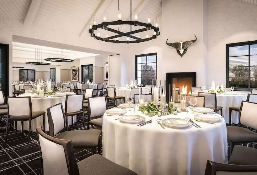 ホテル Macarthur Place Inn & Spa