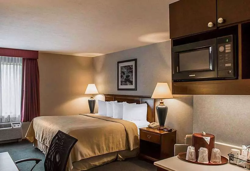 호텔 Quality Inn & Suites Cincinnati I 275