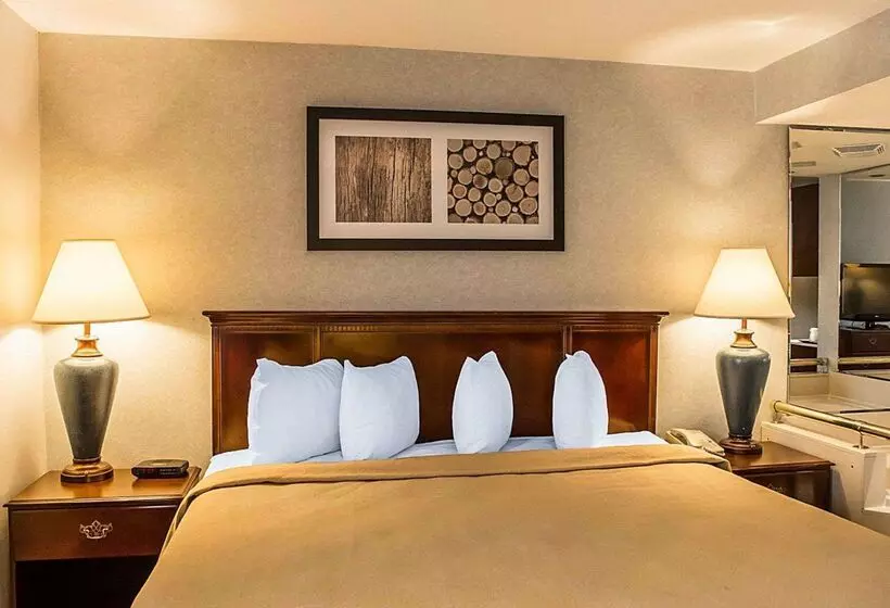 호텔 Quality Inn & Suites Cincinnati I 275