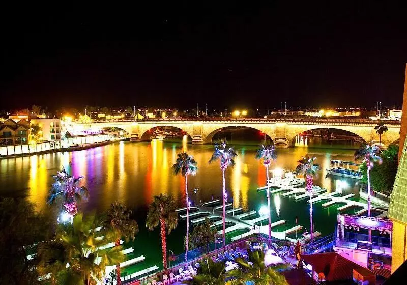 London Bridge Resort