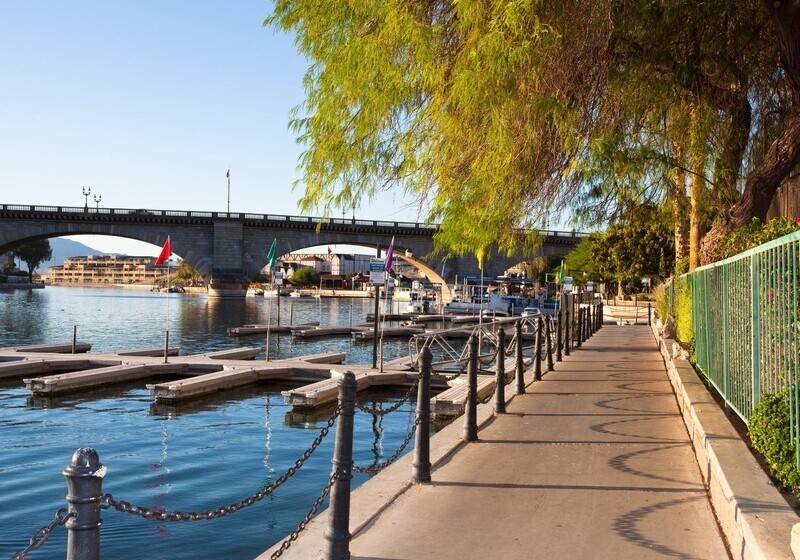 London Bridge Resort