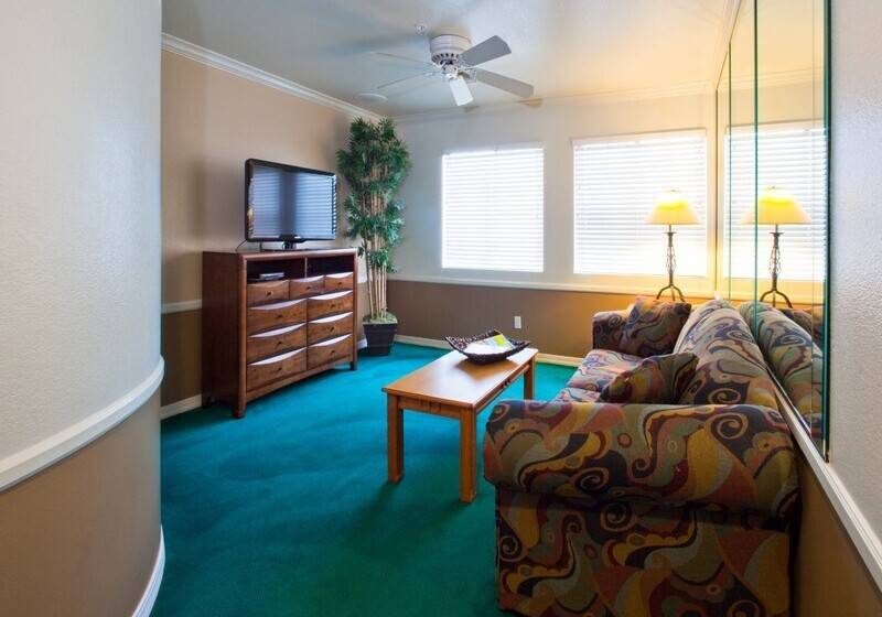 London Bridge Resort