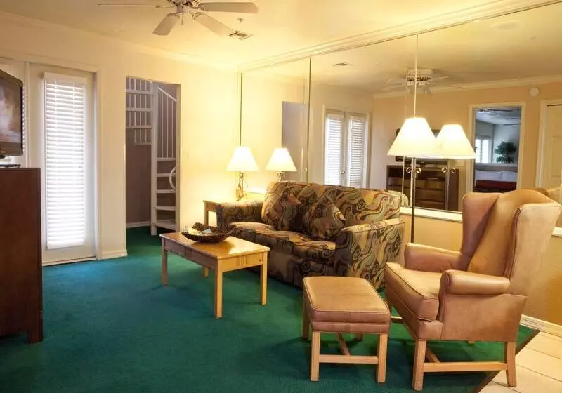 London Bridge Resort