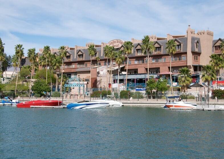 London Bridge Resort