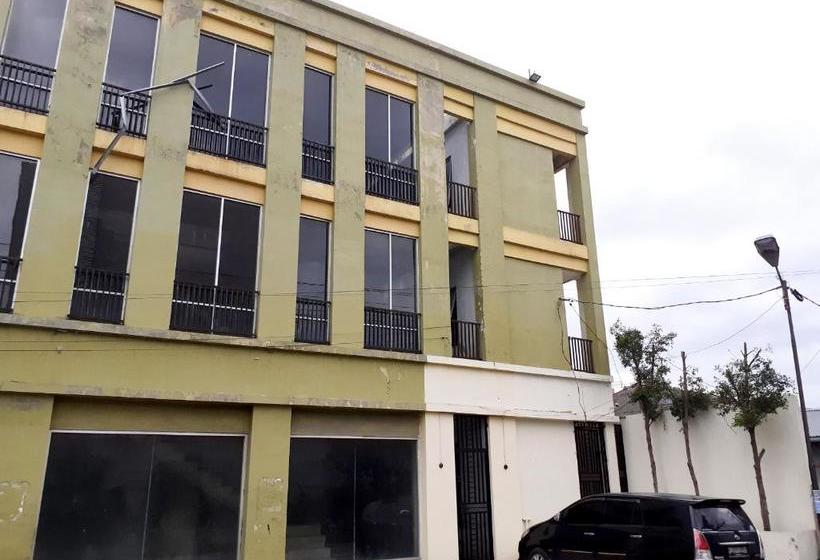 Отель Oyo 2203 Homestay 2go