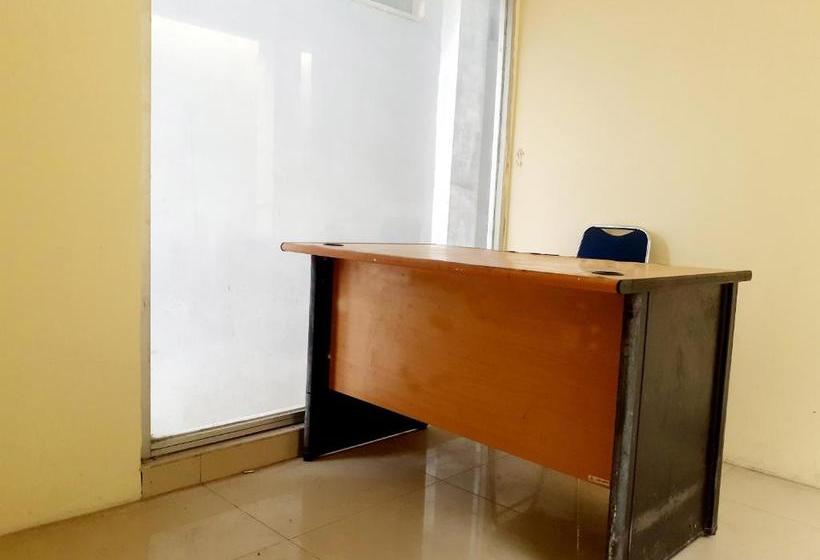 Отель Oyo 2203 Homestay 2go