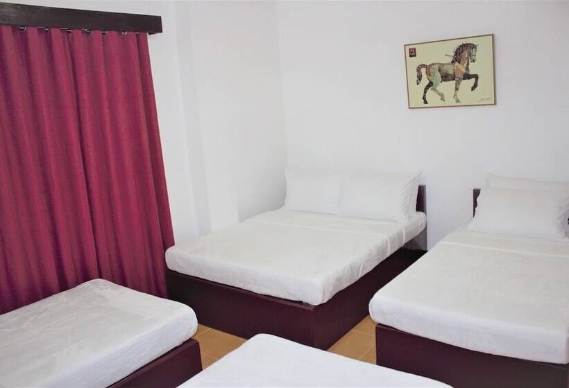 הוסטל Linde S Inn Coron