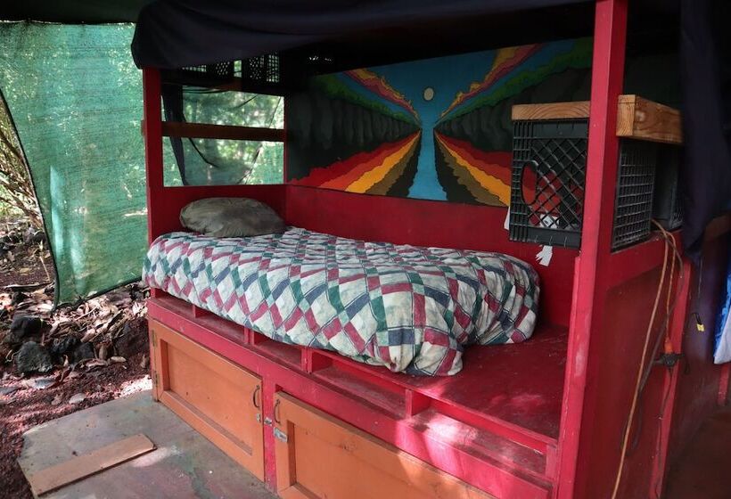 Cinderland Ecovillage   Hostel