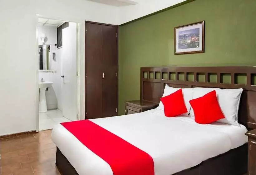 Hotel Halley