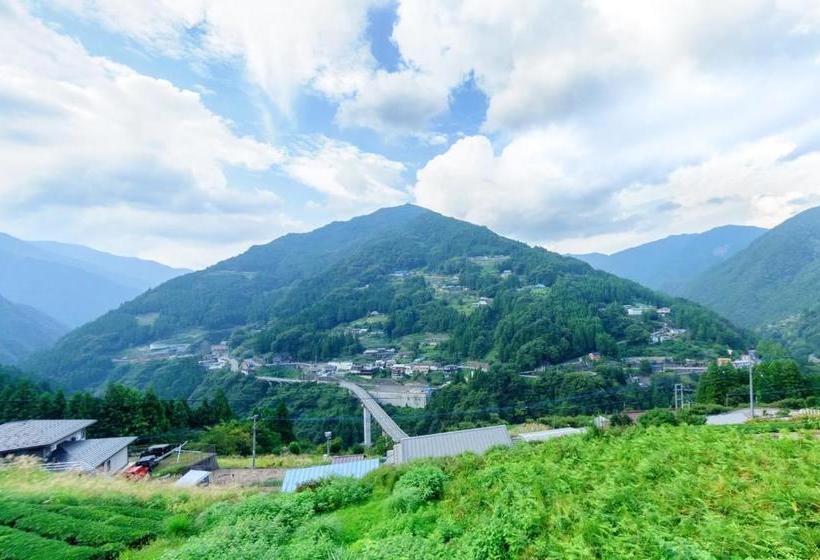 ペンション 古民家グランピングmatoba