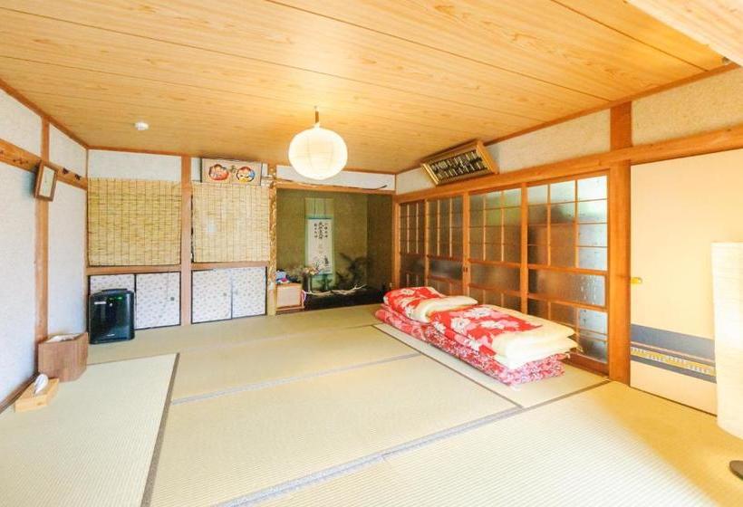 ペンション 古民家グランピングmatoba