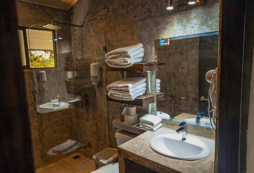 هتل Sangregado Lodge