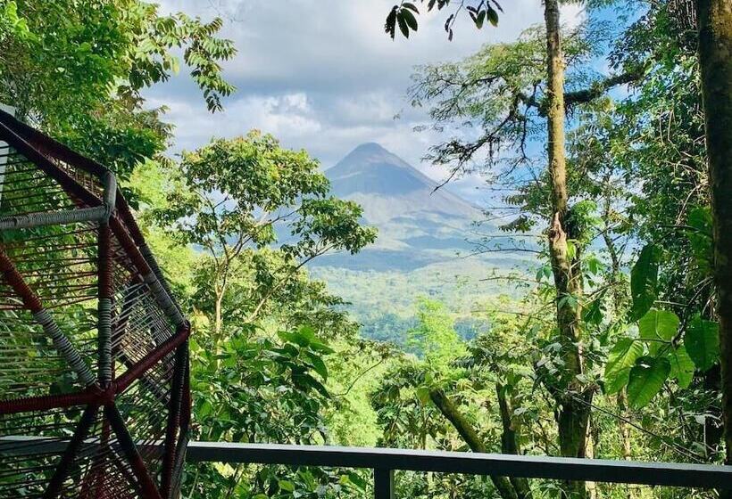 هتل Sangregado Lodge