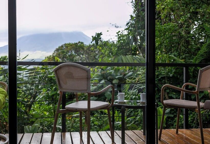 هتل Sangregado Lodge