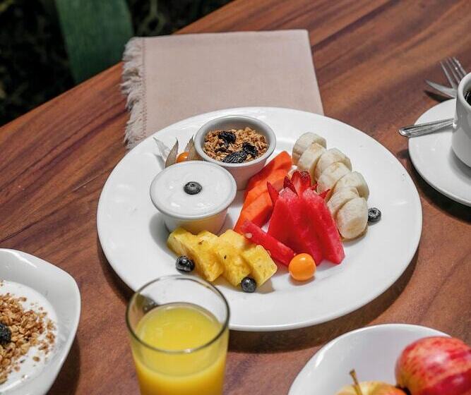 هتل Sangregado Lodge