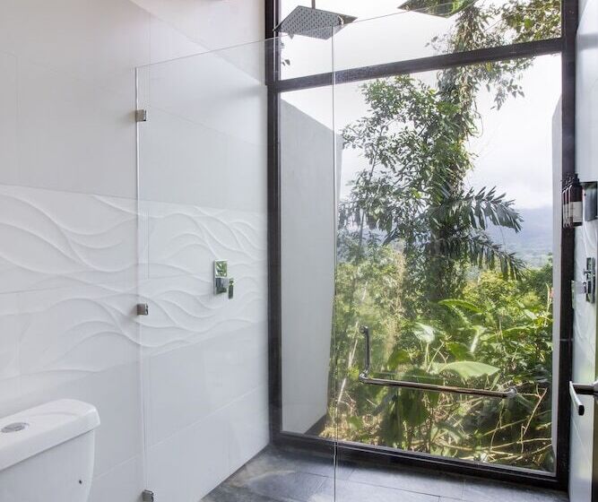 هتل Sangregado Lodge