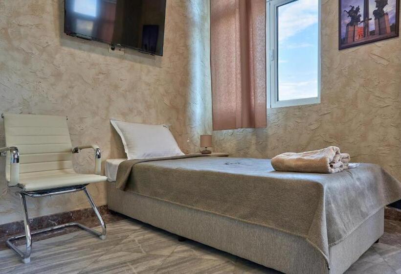 ペンション Kings View