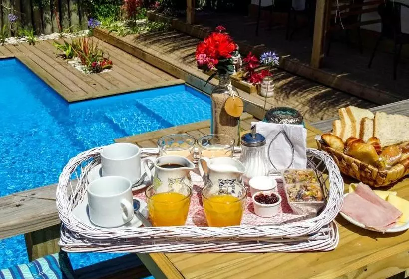تختخواب و صبحانه Boutique La Mexicana Suites & Beach