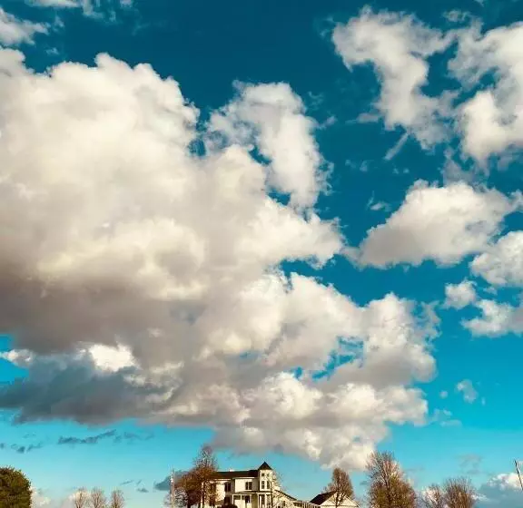 Aamiaismajoitus (B&B) Wildflower Ranch Inn