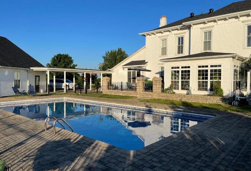 مبيت وإفطار Wildflower Ranch Inn