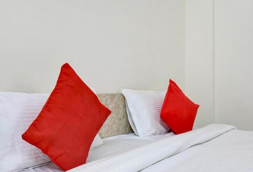 فندق Oyo 60690  Shivneri Lodging