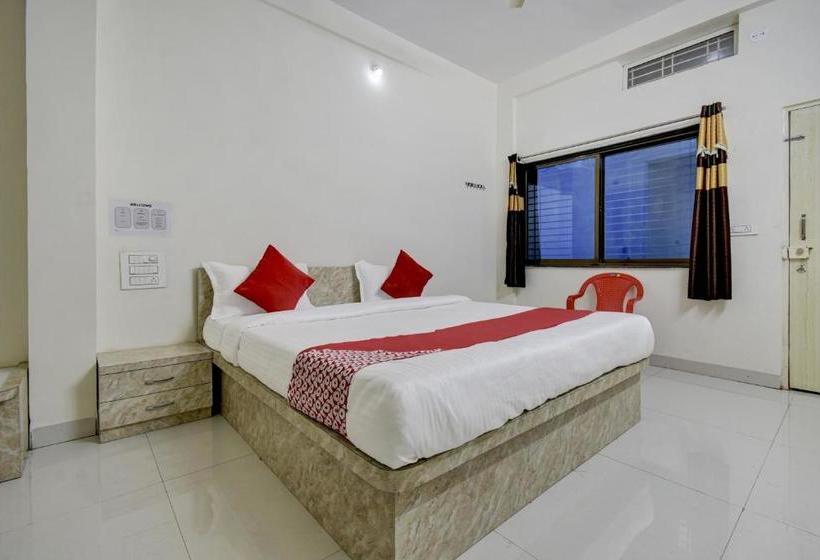 فندق Oyo 60690  Shivneri Lodging