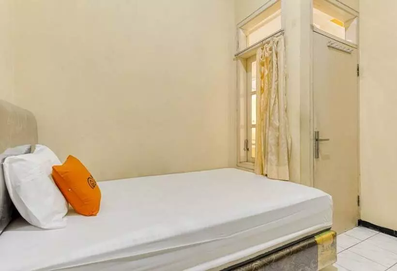 Pension Koolkost @ Jalan Candi Agung