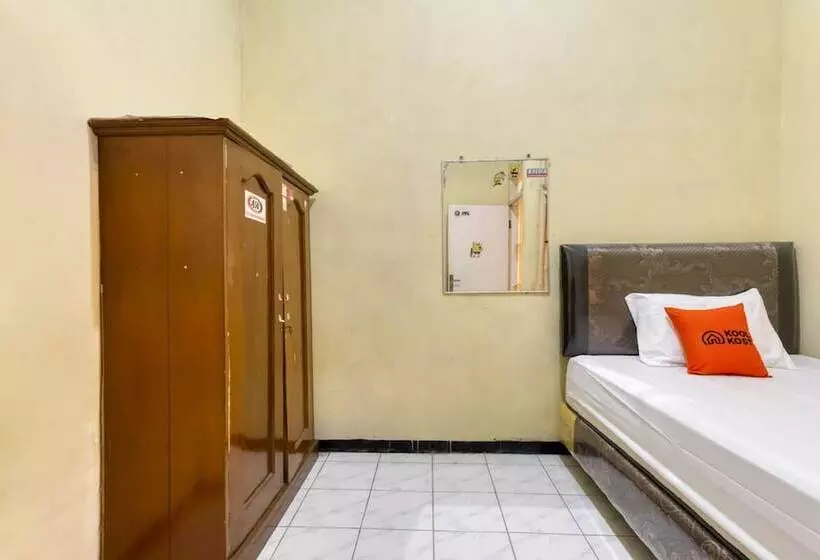 Pension Koolkost @ Jalan Candi Agung