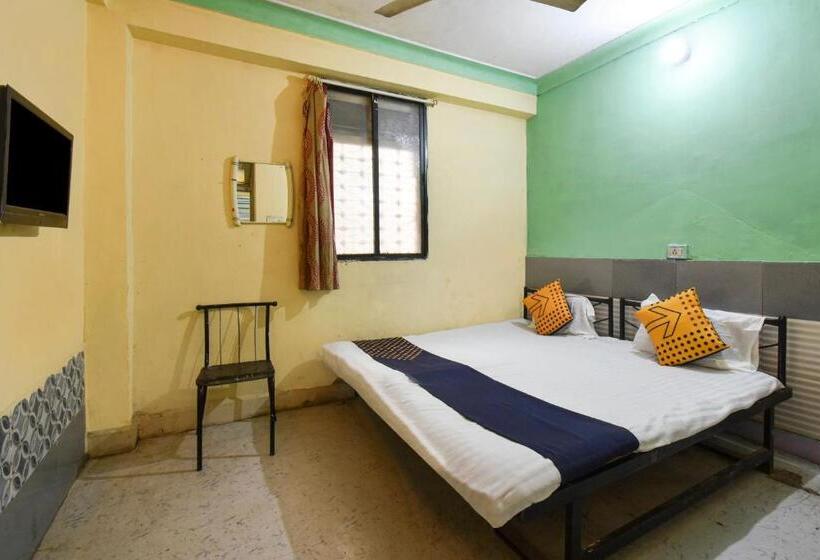 Spot On 64570 Hotel Deepali Lodging