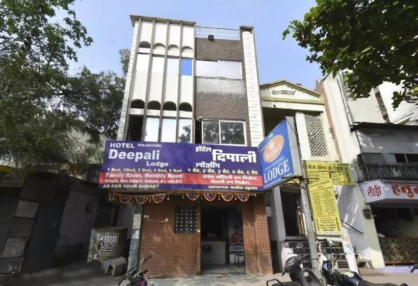 Spot On 64570 Hotel Deepali Lodging