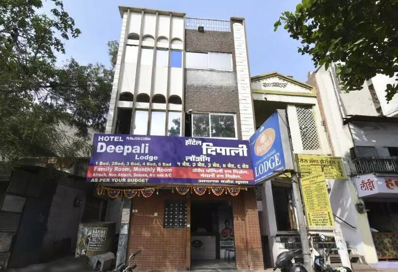 Spot On 64570 Hotel Deepali Lodging