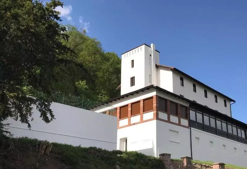 Aamiaismajoitus (B&B) Domaine Du Haut Koenigsbourg