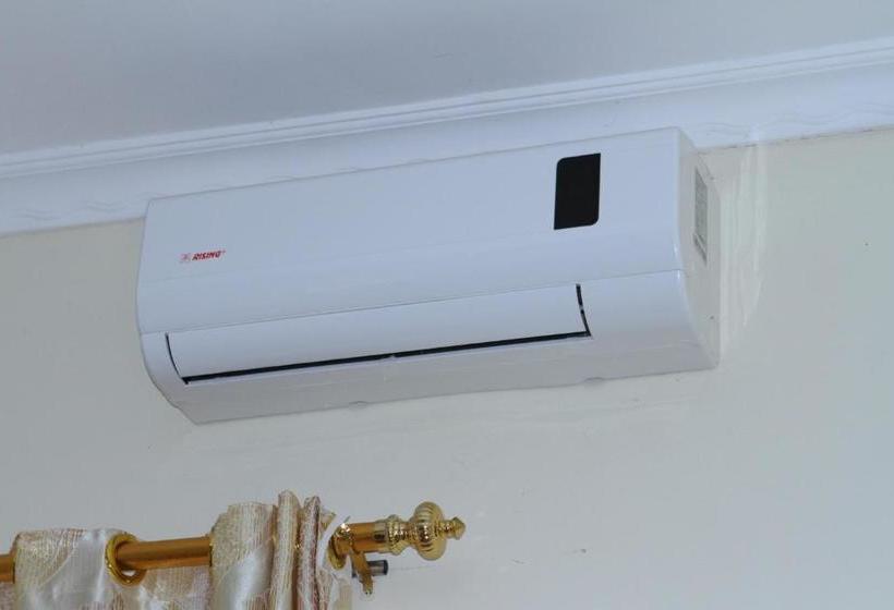 فندق Lesa Garden